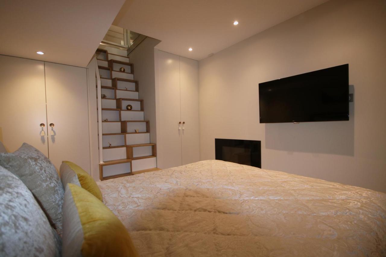 Duplex Climatise En Hyper Centre De Bordeauxアパートメント エクステリア 写真
